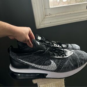 Men Nike Air Max Flyknit Racer Athletic Shoes Sneakers Black/White 13